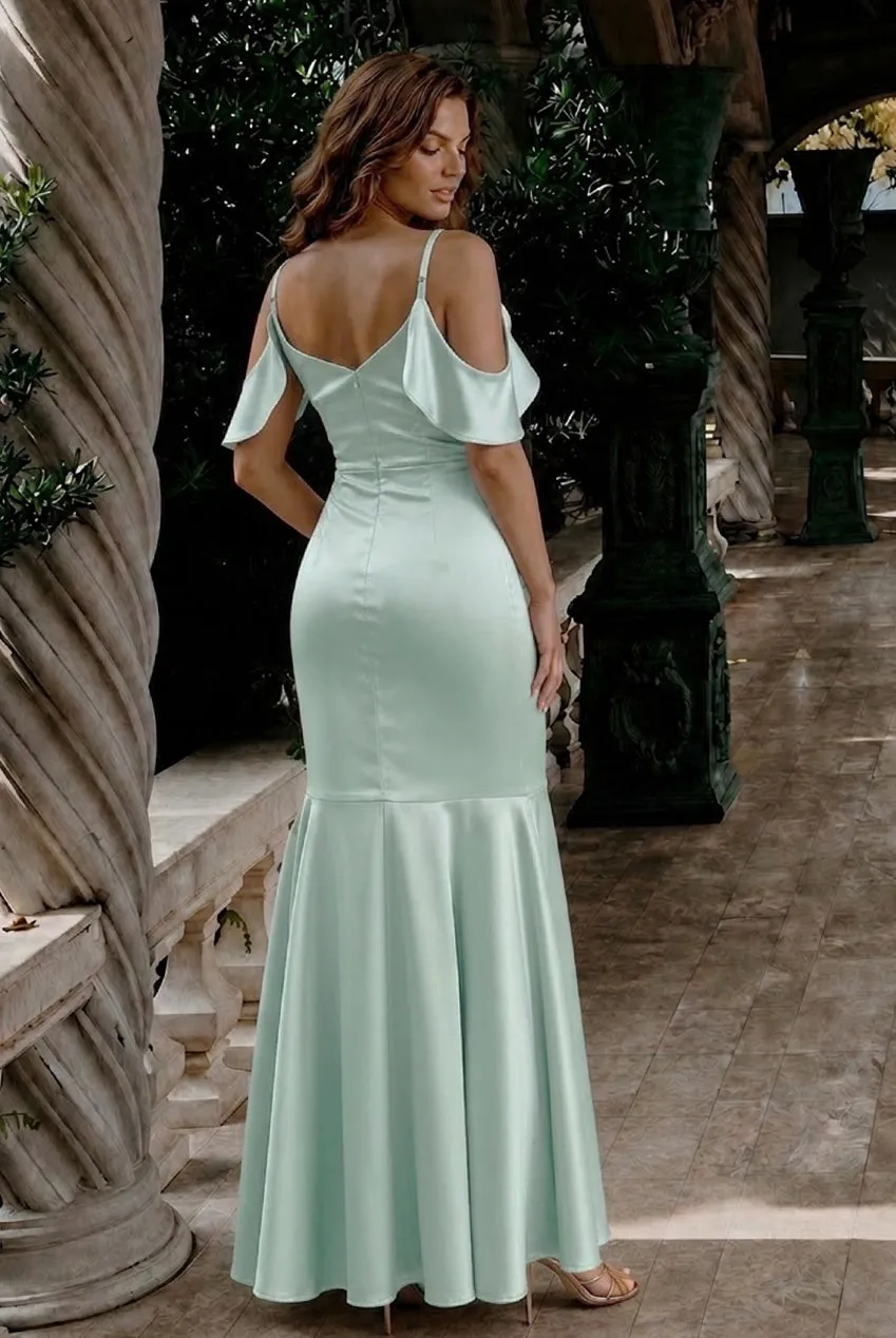 Chi Chi London Satin Cami abito menta maxi