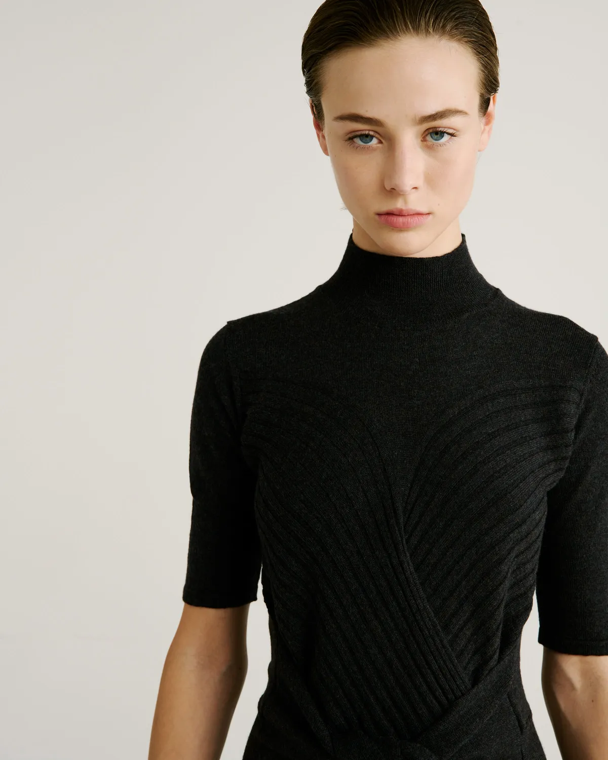 Violante Nessi Takashi abito maglia verde lana merino