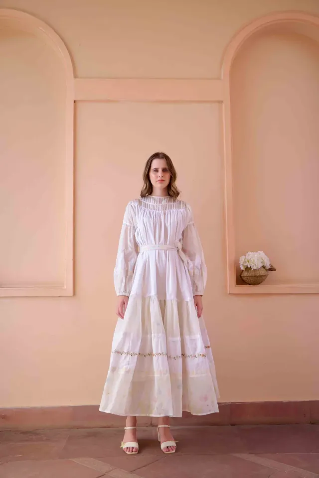 Our Dve Irene Dress abito bianco cotone maniche lunghe