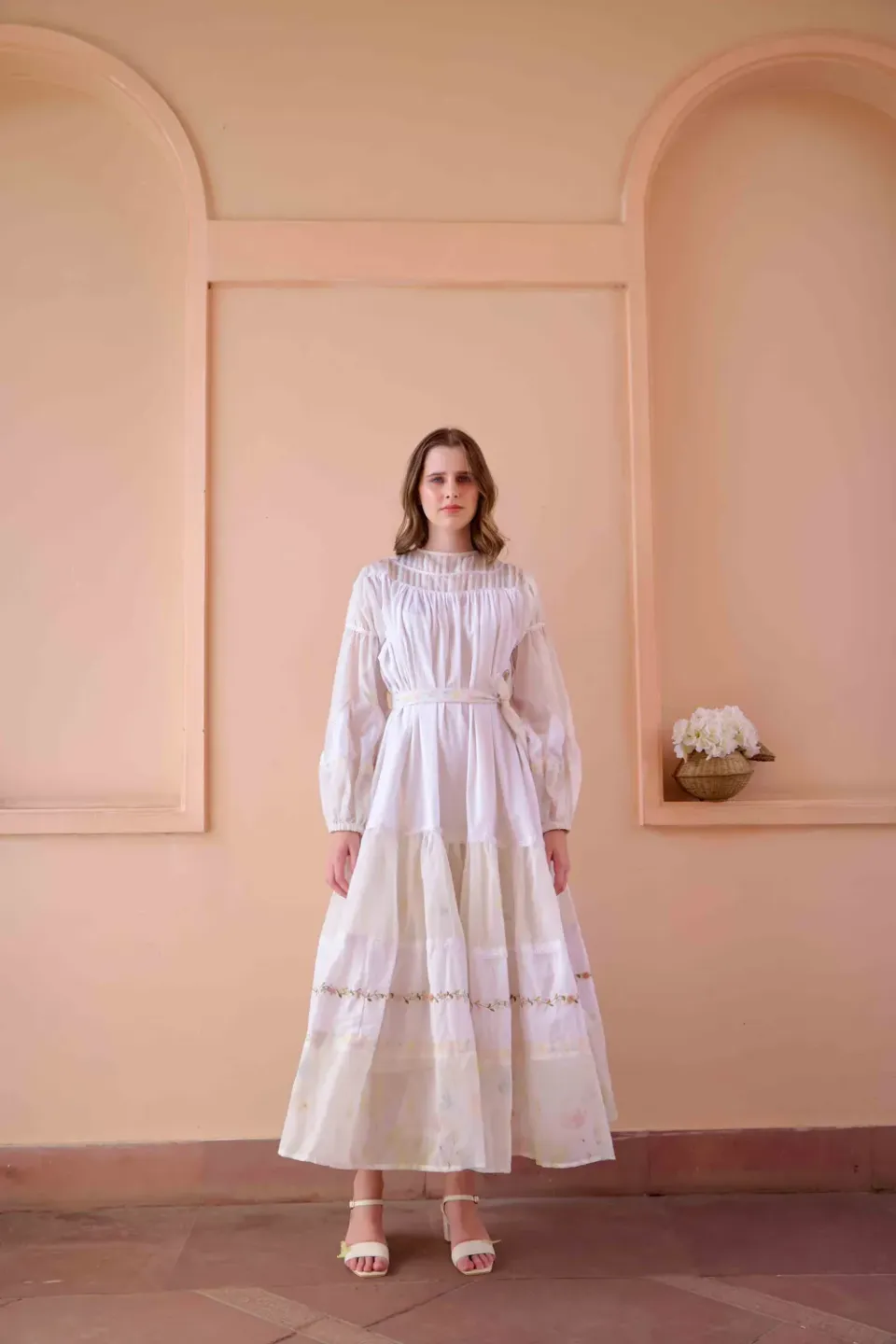 Our Dve Irene Dress abito bianco cotone maniche lunghe
