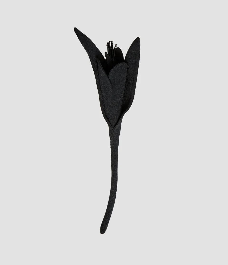 Erdem Satin Flower spilla raso nero tulipano 25 cm