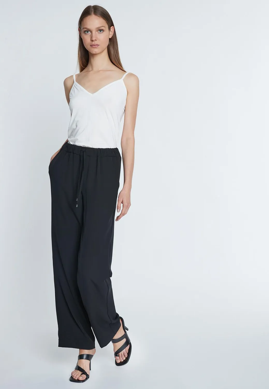 Ana Alcazar Ramera pantaloni neri viscosa leggera