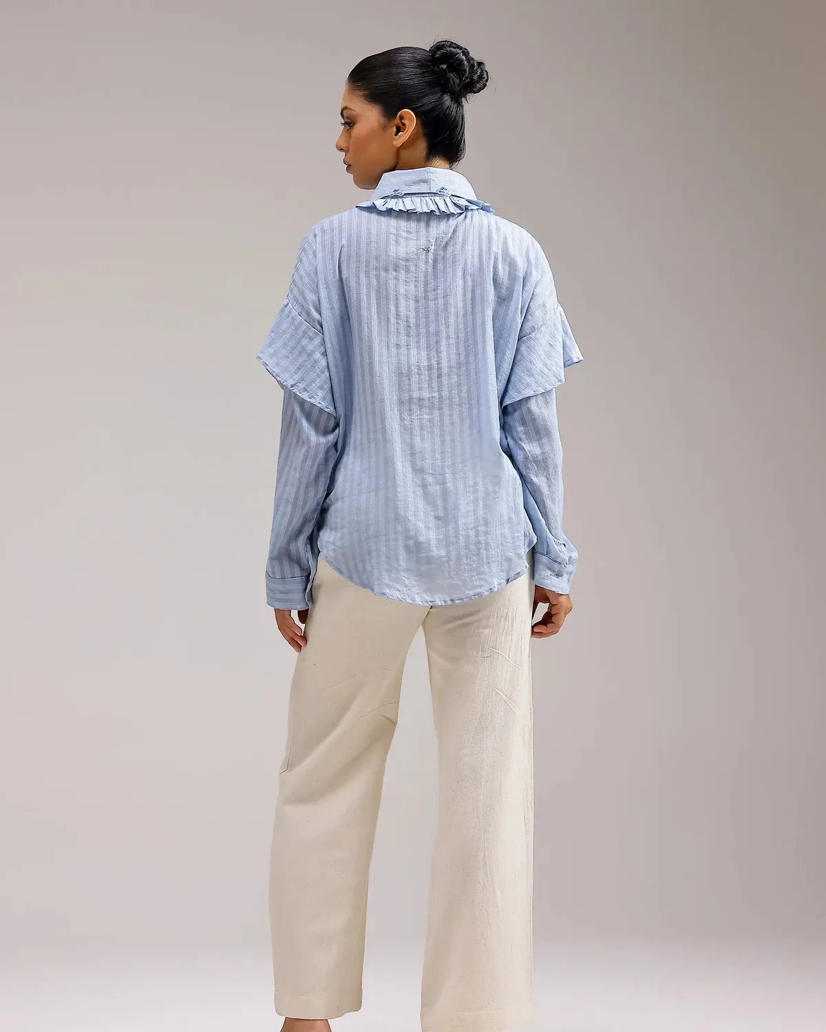 Our Dve Sheerline Flow Top camicia azzurra righe