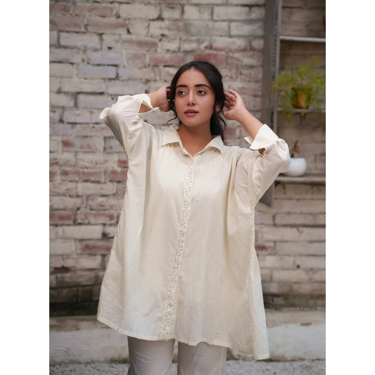Our Dve Capsule 19 camicia beige cotone