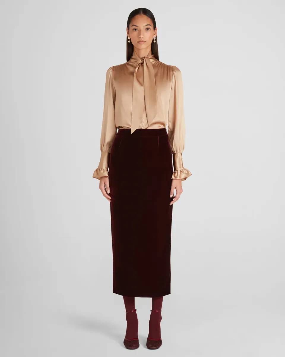 Violante Nessi Shea gonna velluto di seta bordeaux