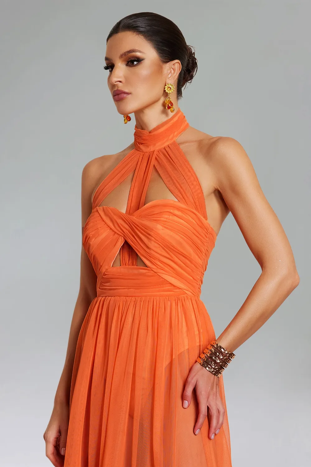 Bella Barnett Rivka abito maxi arancione halter
