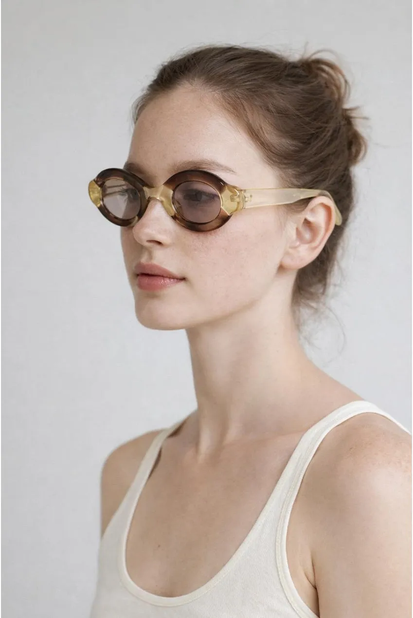 SVNX Bold occhiali da sole ovali champagne marrone chiaro