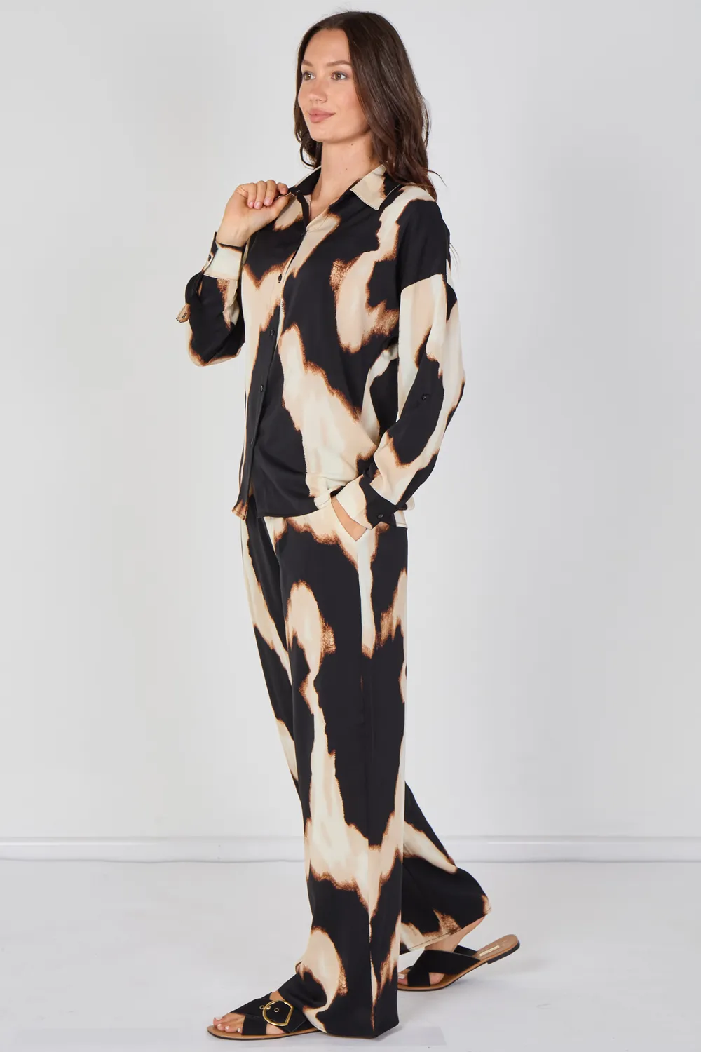 Love Sunshine Abstract completo nero camicia e pantaloni