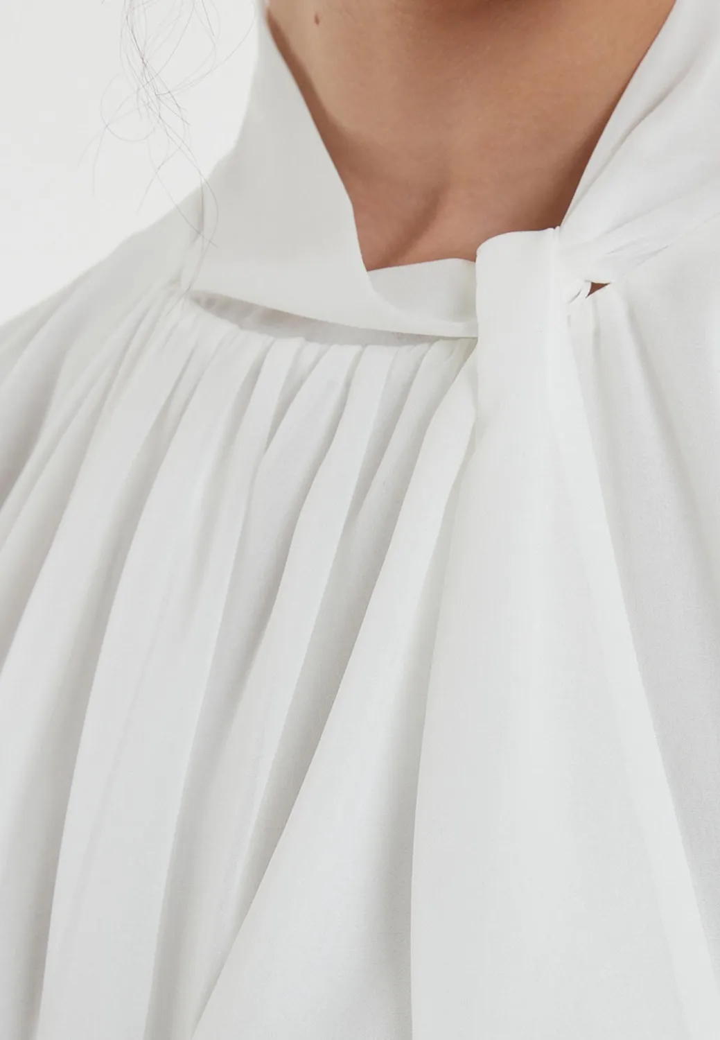 Ana Alcazar Tiwea abito chiffon bianco corto