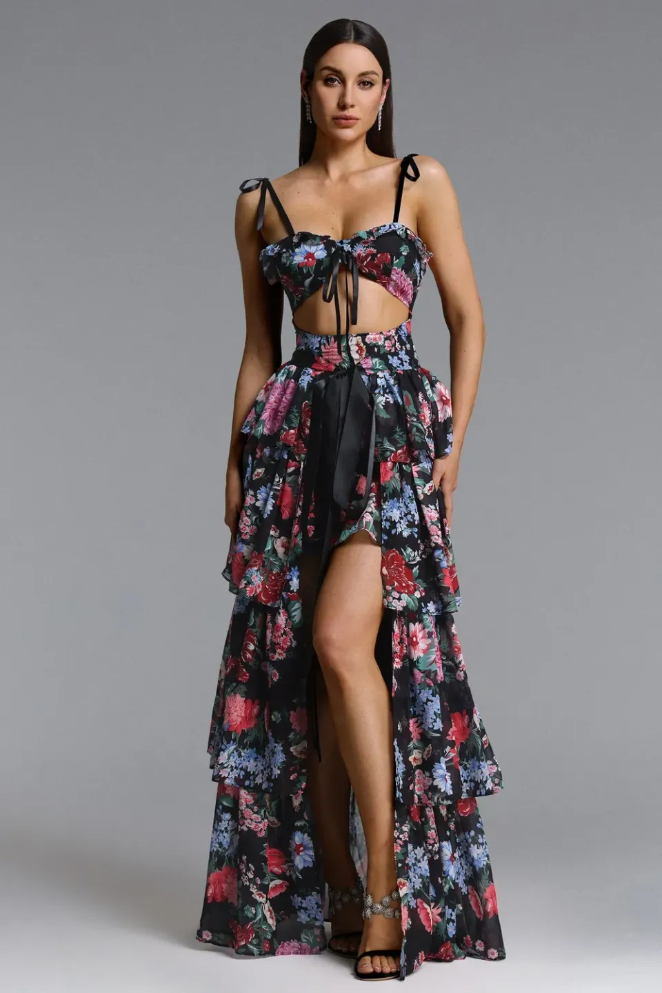 Bella Barnett Pale Chic Flowy abito maxi floreale multi