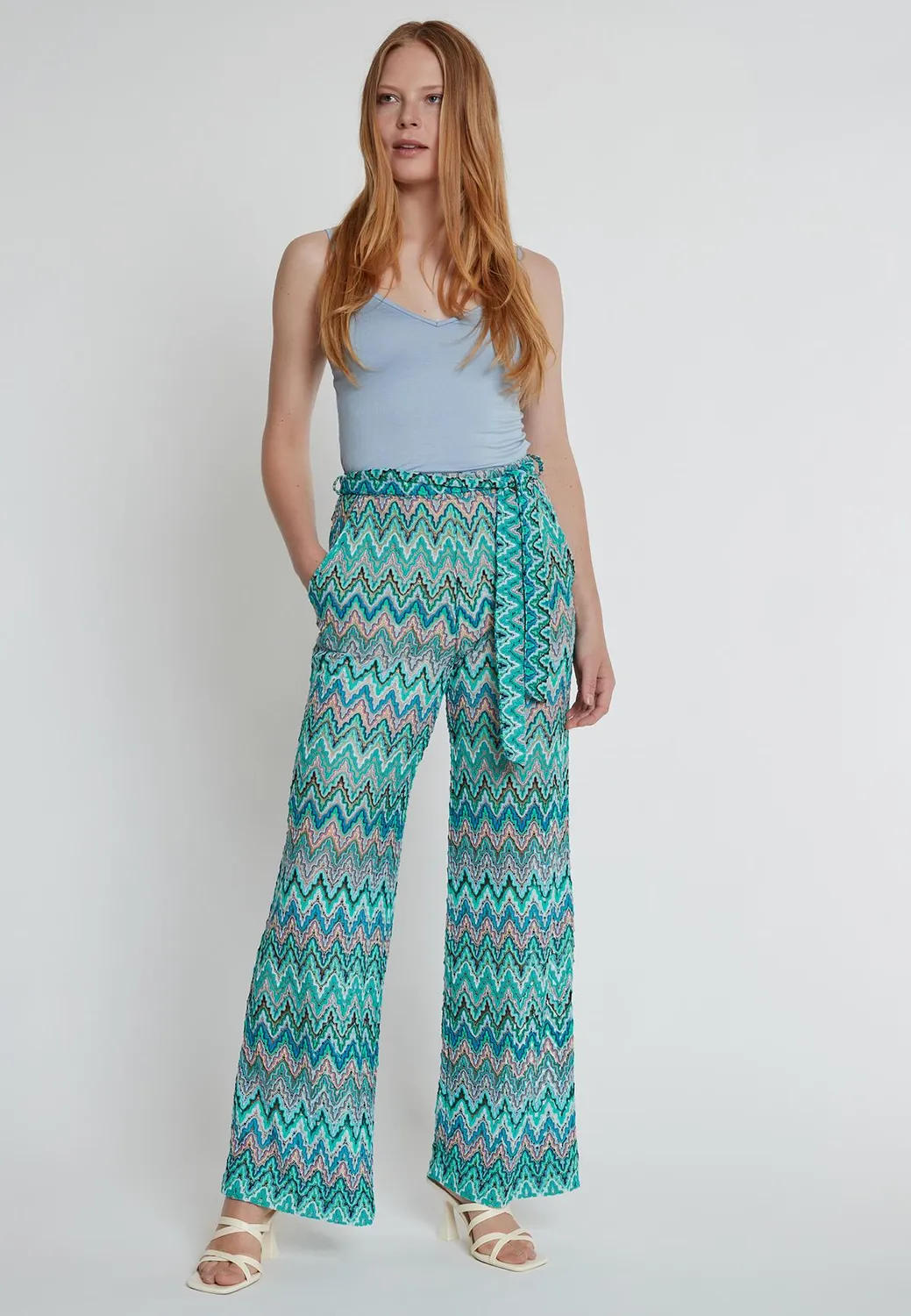 Ana Alcazar Kyrmi pantaloni maglia ajour colorati