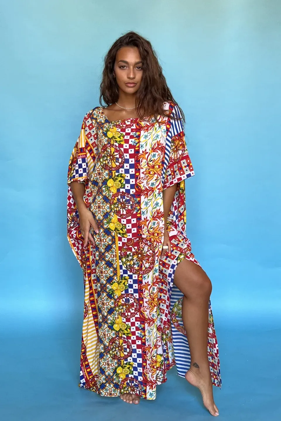 Antica Sartoria DV532 poncho lungo rosso in viscosa