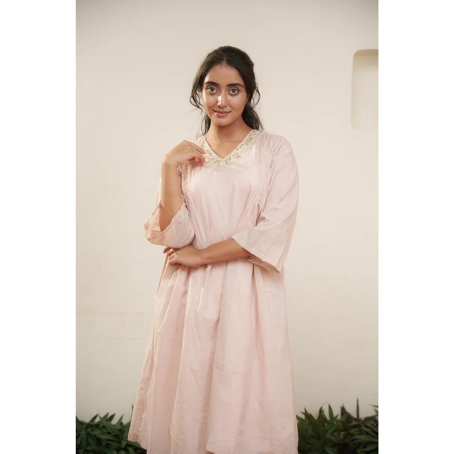 Our Dve Capsule 9 Coordinato rosa cotone ricamo