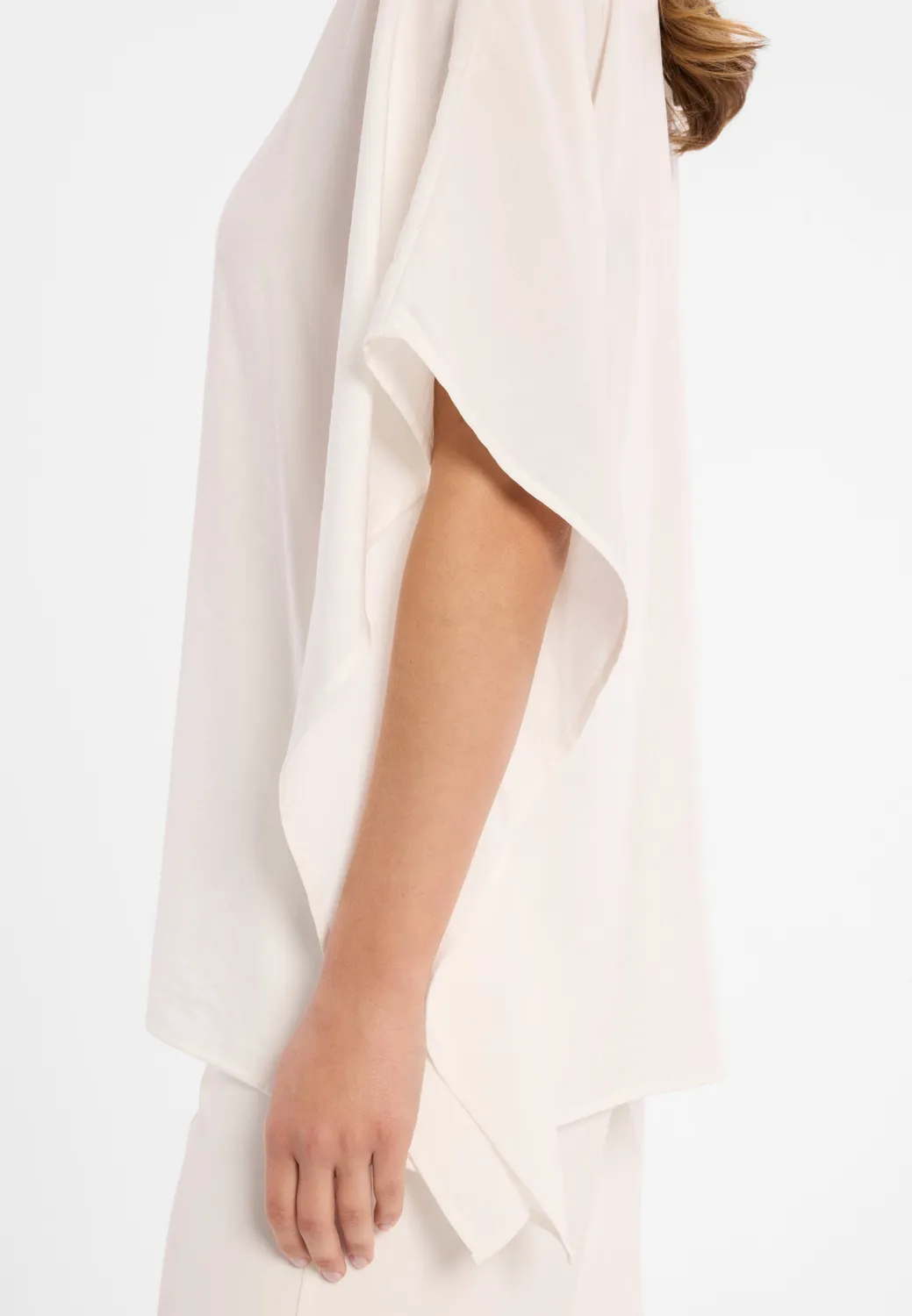 Ana Alcazar Dorayaq blusa crema collo orientale