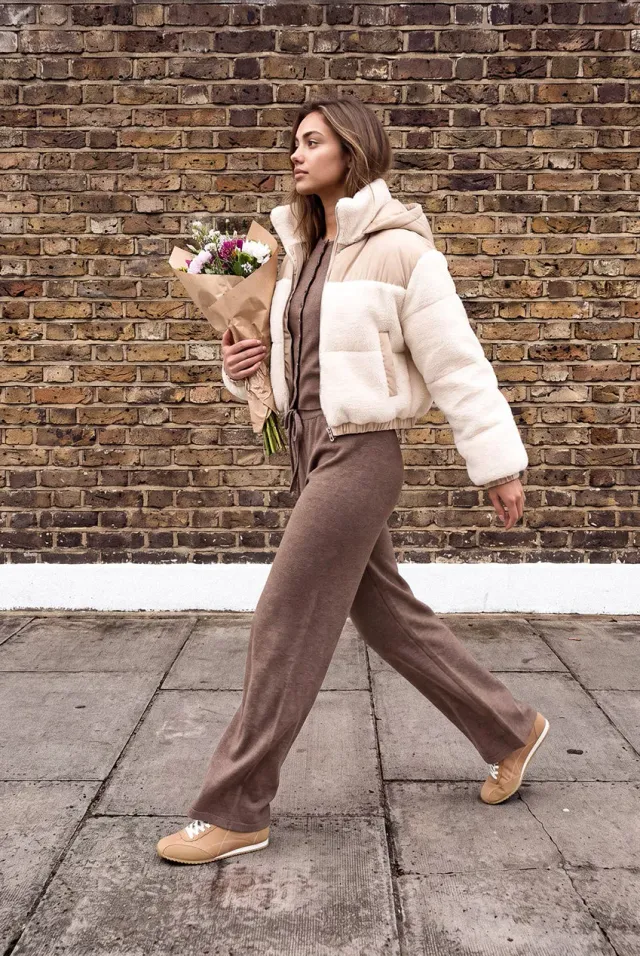 Pink Vanilla Teddy Coat cappotto teddy crema con cappuccio