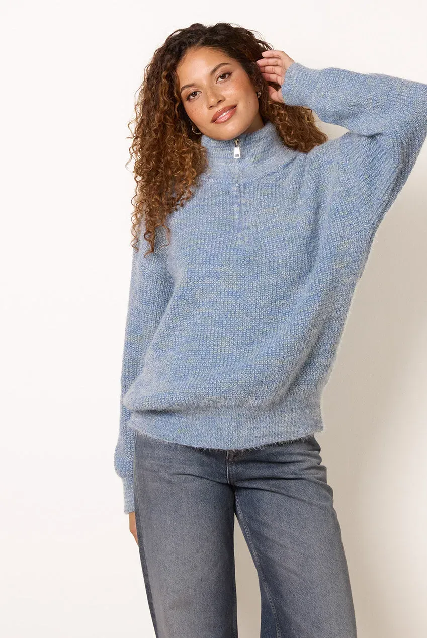 Blue Vanilla Zip Neck maglione blu collo alto morbido