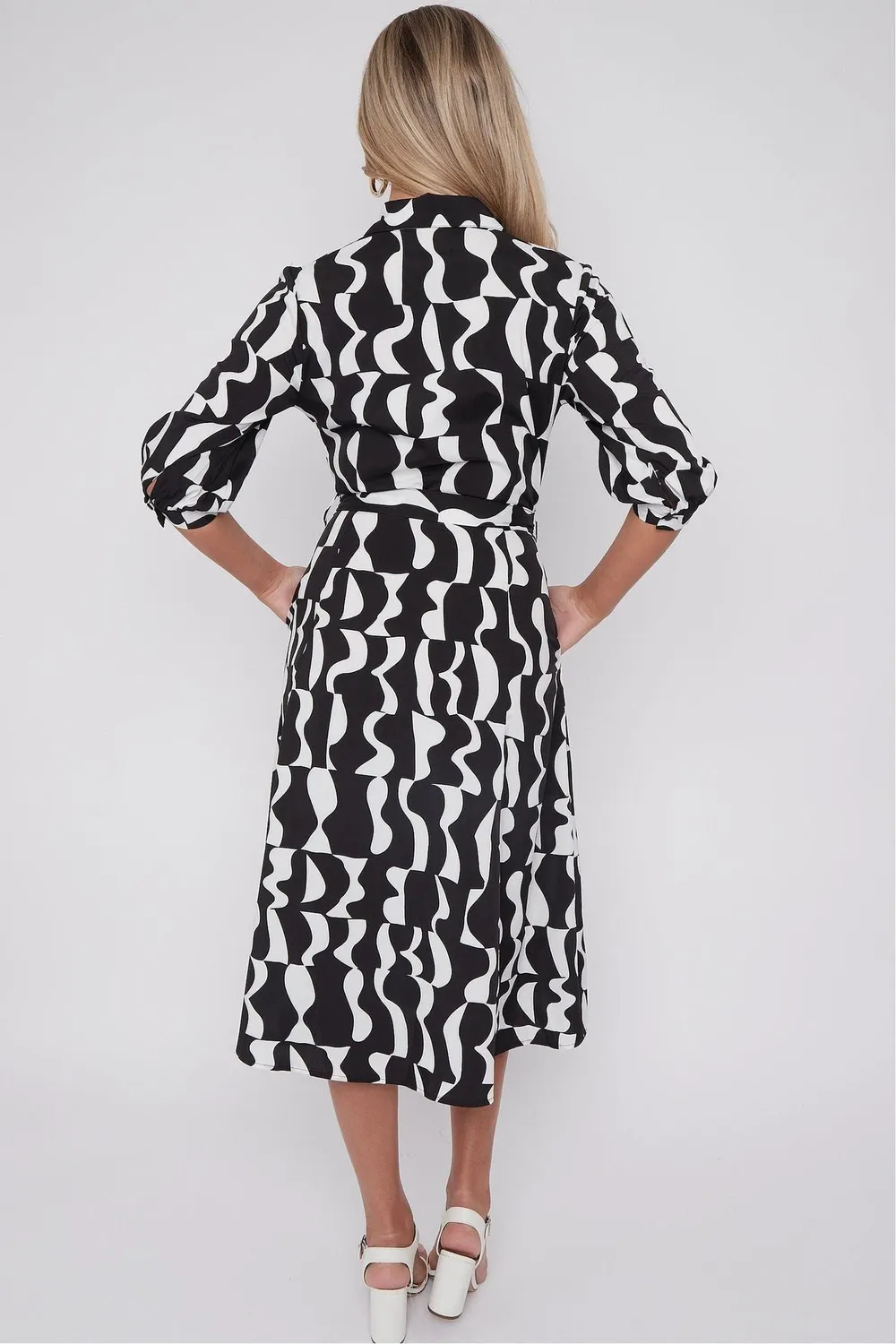Love Sunshine Mono abito camicia midi nero geometrico