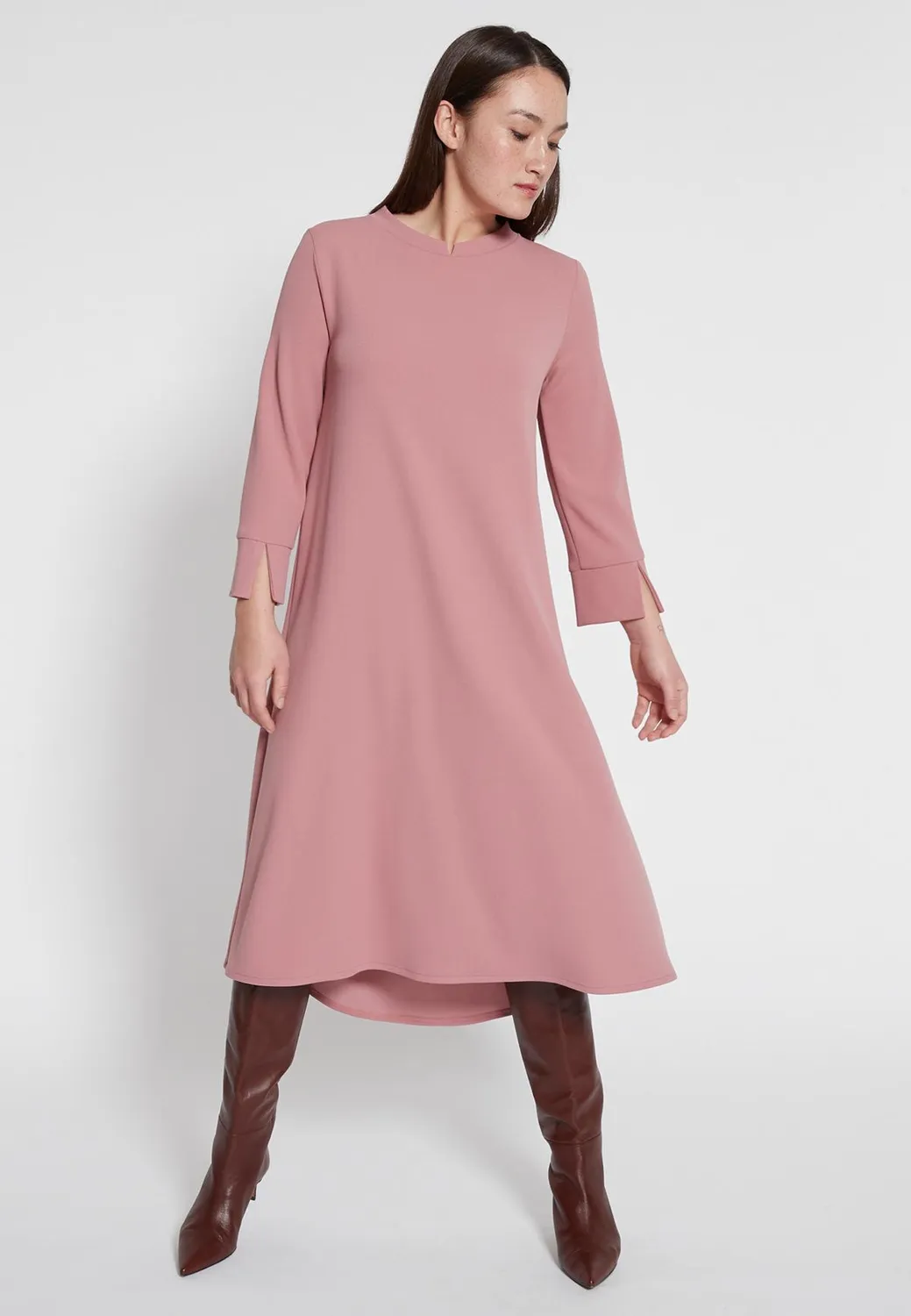 Ana Alcazar Hanika abito midi rosa linea svasata