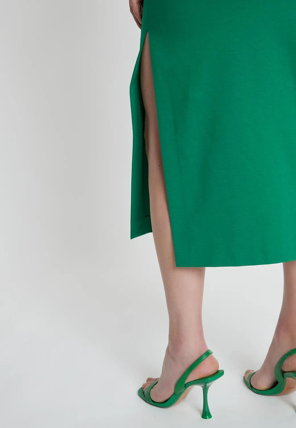 Ana Alcazar Kadori abito tubino midi con cut-out
