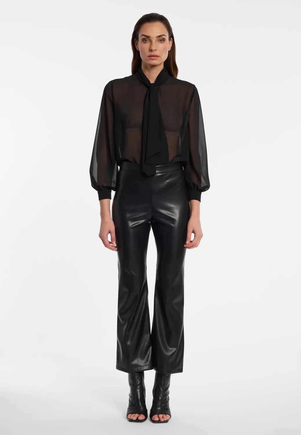 Ana Alcazar Eniva Pantaloni Pelle Neri Cropped