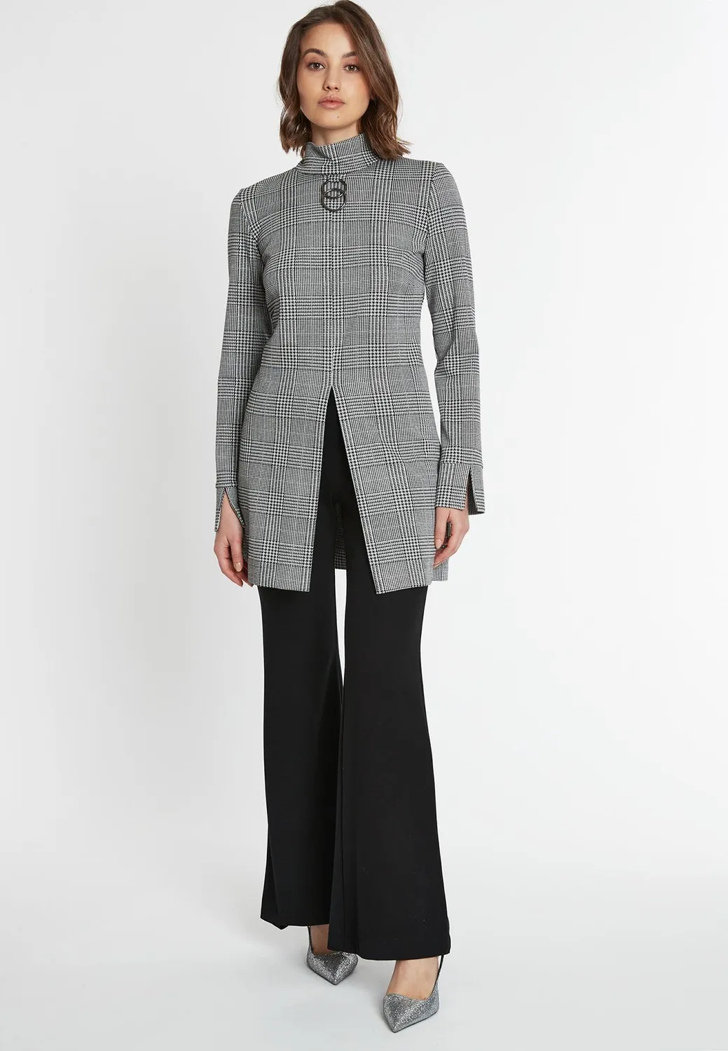 Ana Alcazar Shea top lungo quadri bianco nero