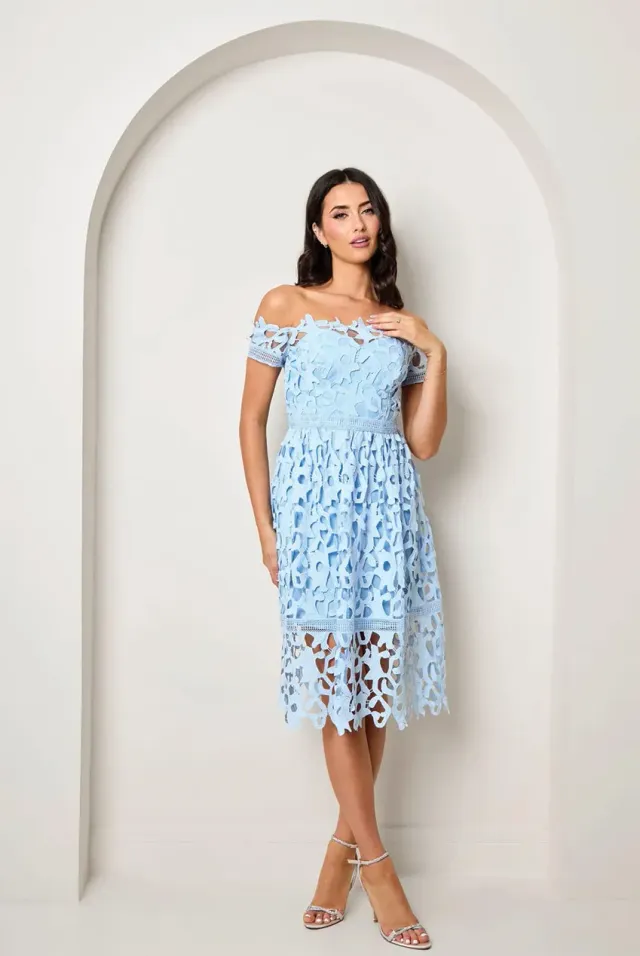 Chi Chi London Bardot abito midi pizzo blu 10