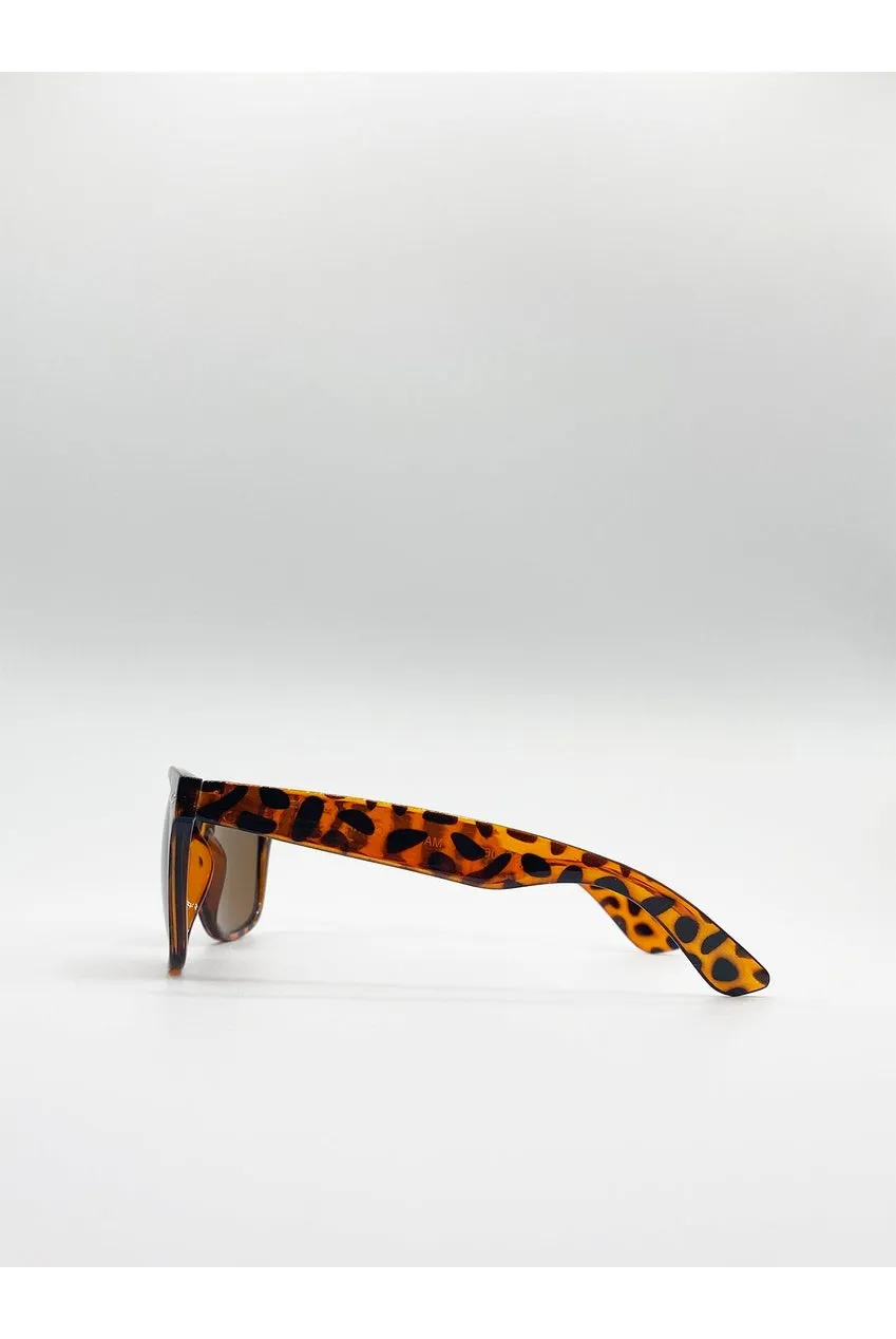 SVNX Wayfarer occhiali da sole tartarugati marroni