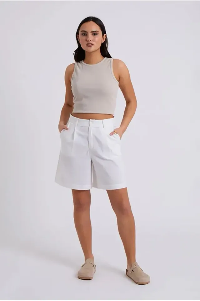 Urban Bliss Shorts Lino Bianchi Vita Alta 8 Freschi