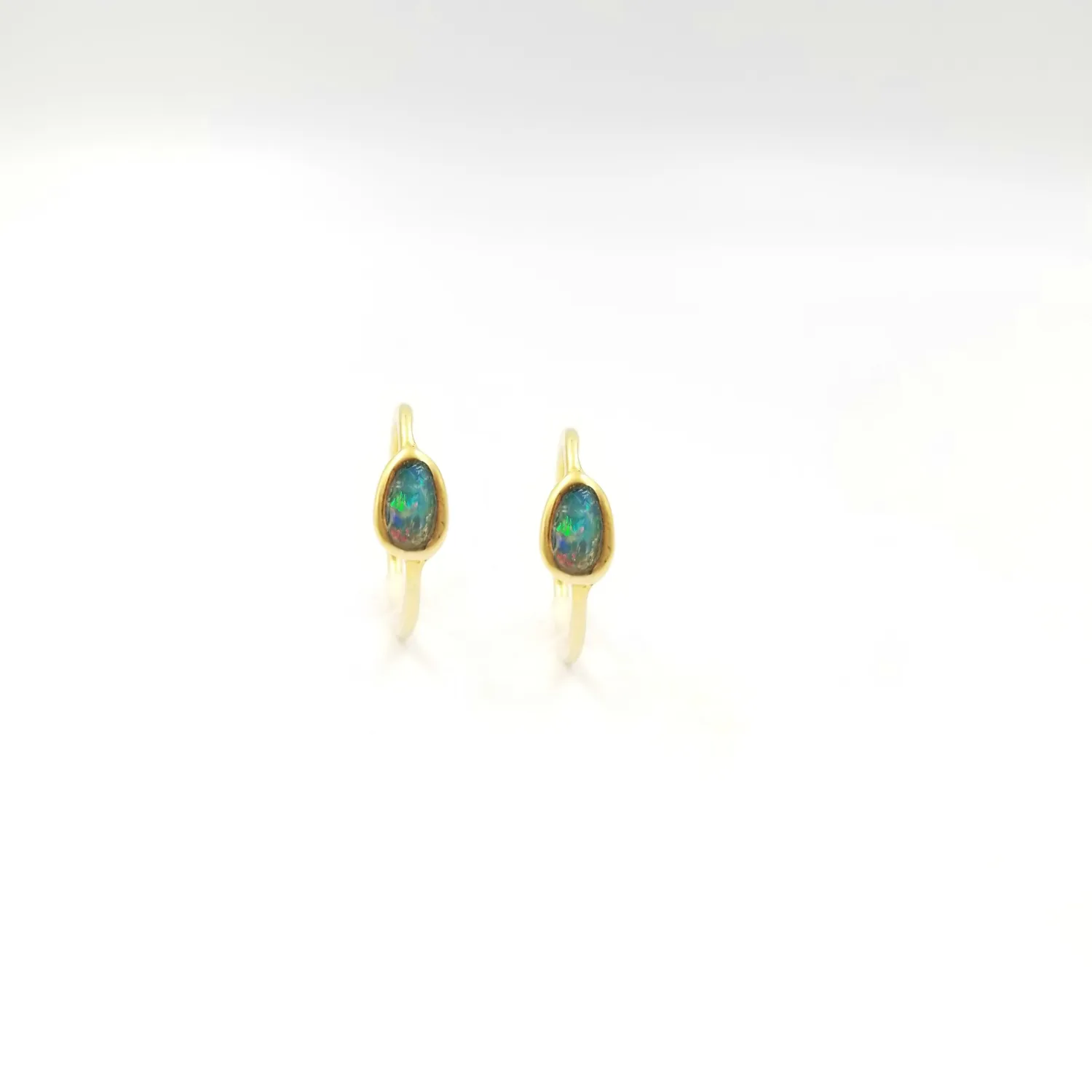 Our Dve Single Opal Stone Ring anello opale oro