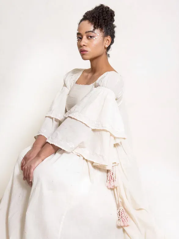 Our Dve Dolph Dress abito beige linea impero ricamato