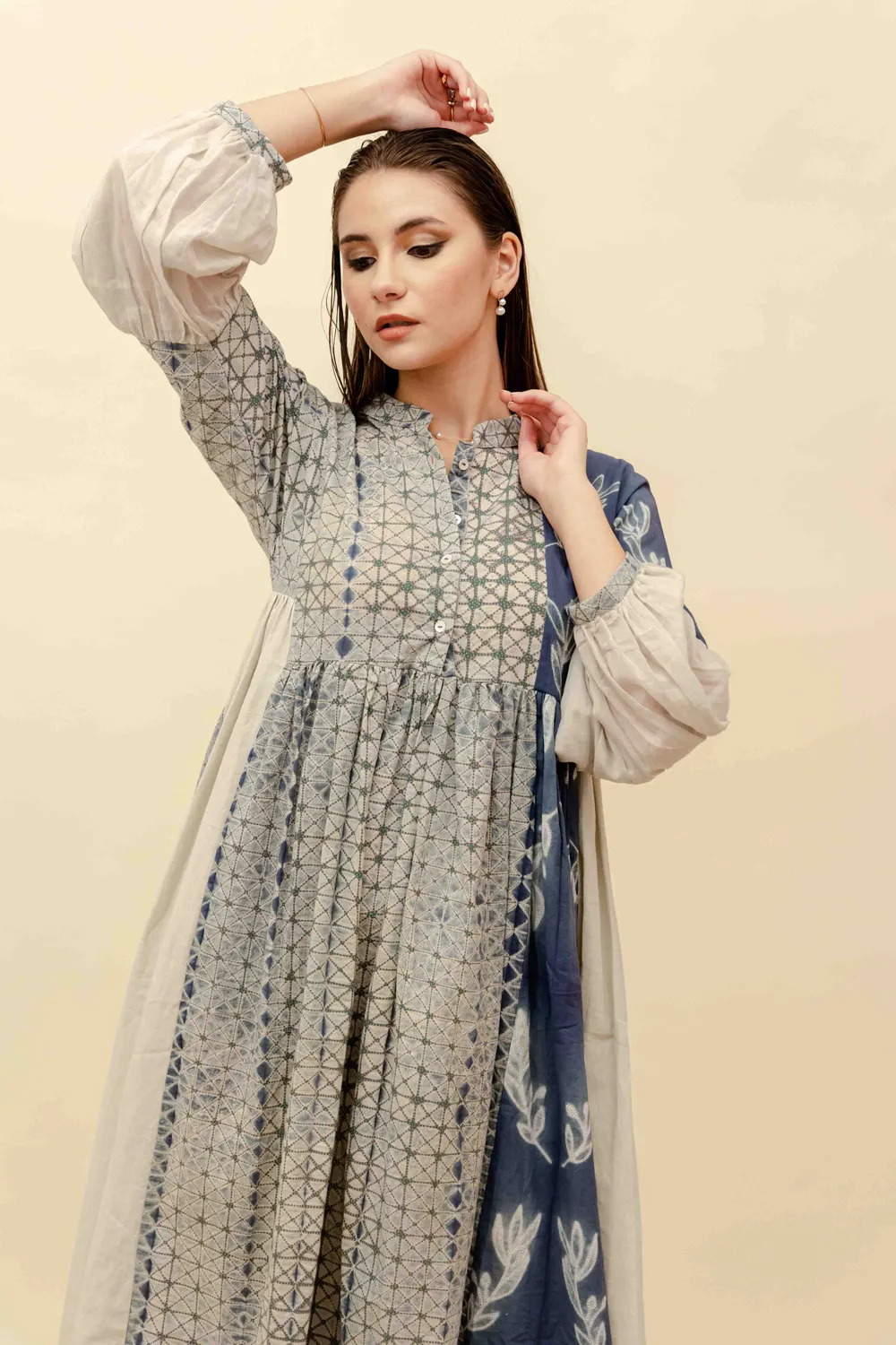 Our Dve Sugandha Vestito Cotone Regular Fit