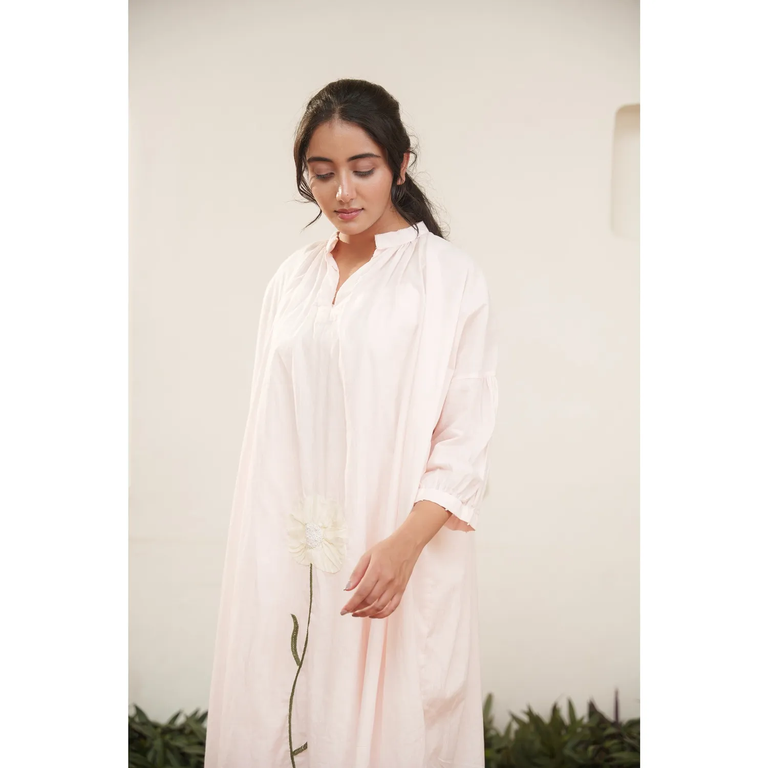 Our Dve Capsule 15 coordinato rosa top pantaloni