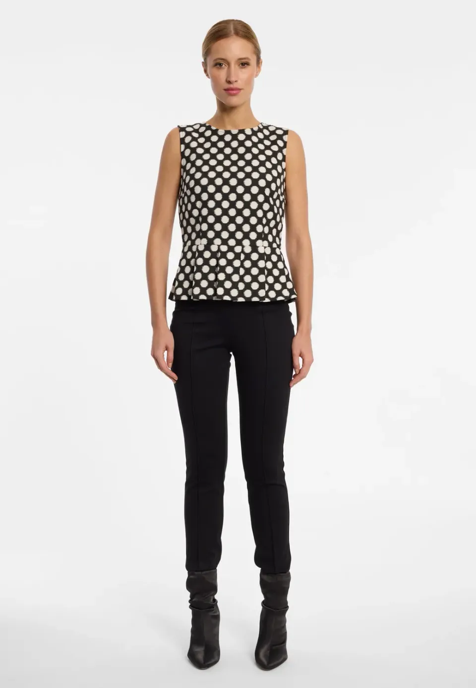Ana Alcazar Enlaya top peplo pois jacquard