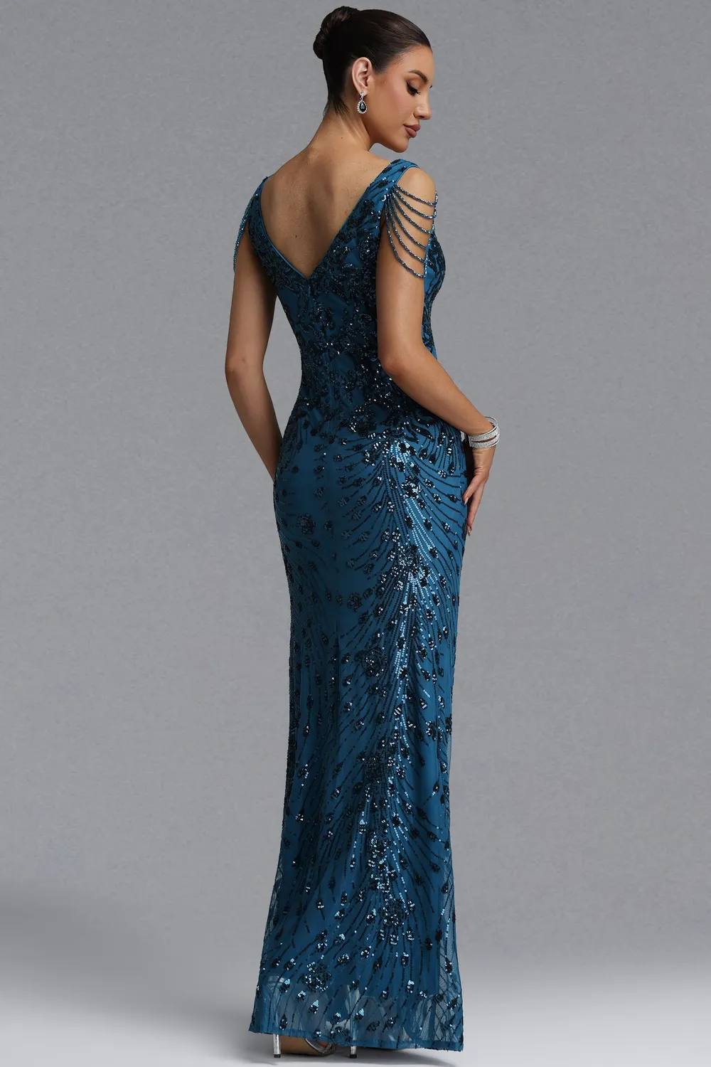 Bella Barnett Gerianna abito sirena blu paillettes