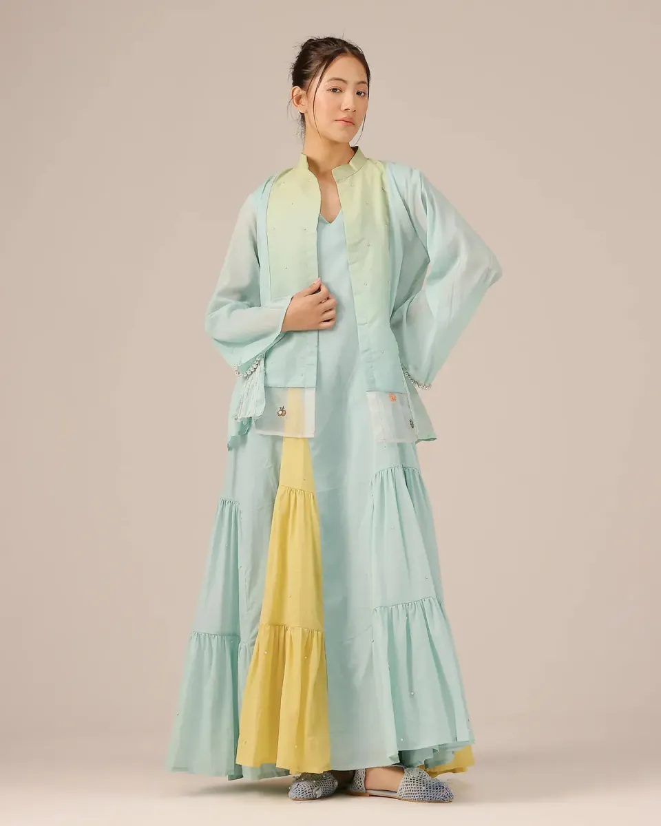 Our Dve Blush Pearl Giacca azzurra ricamata mull