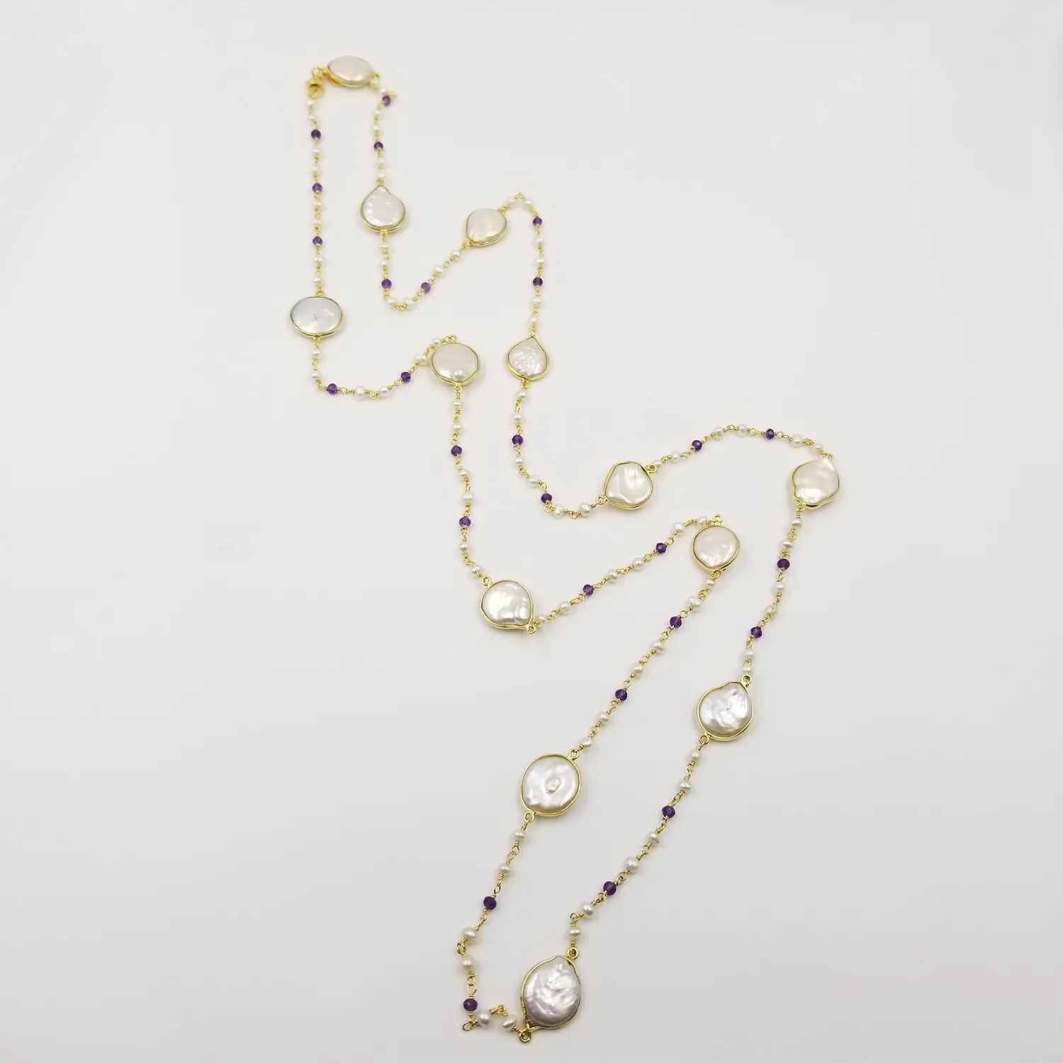 Our Dve Oval Pearl Amethyst collana oro perla