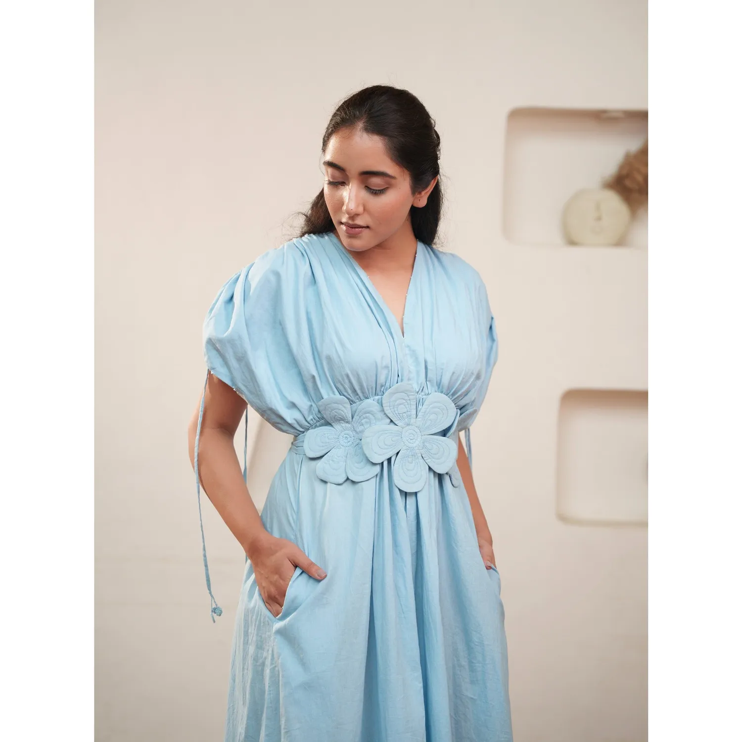 Our Dve Capsule 4 abito lungo blu cotone lacci spalle
