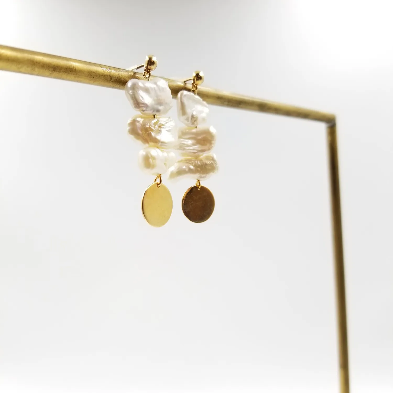 Our Dve Stack Pearl orecchini perla oro 18k