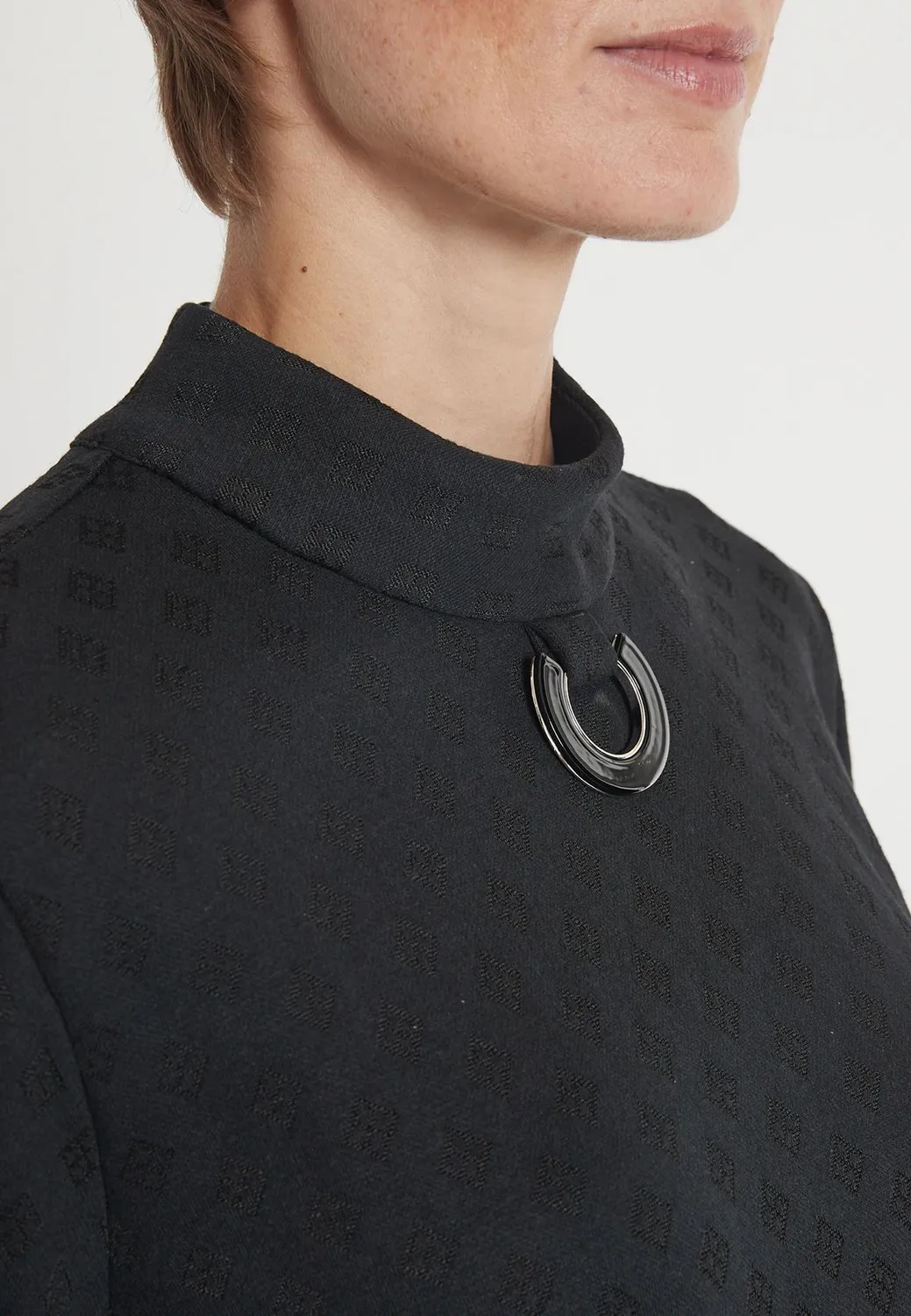 Ana Alcazar Hemma camicia nera quadri collo alto