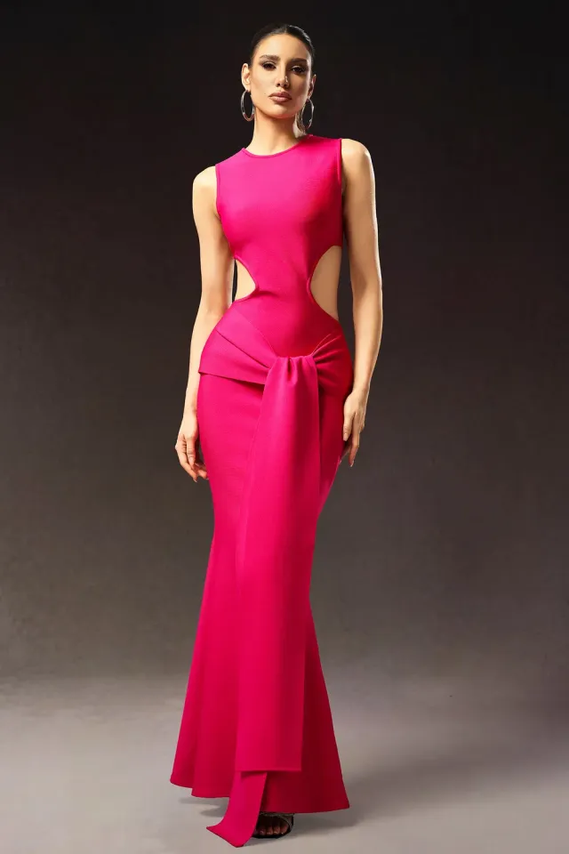 Bella Barnett Tinnie abito lungo fascia rosa cipria bandage