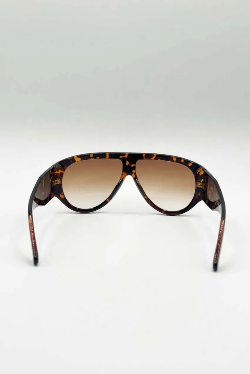 SVNX Rounded occhiali da sole tartaruga oversize UV400