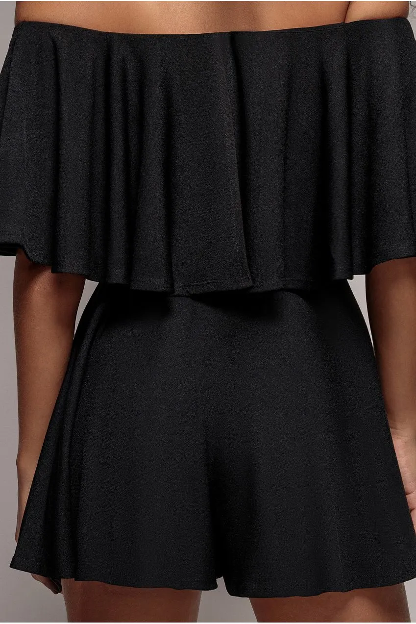 Goddiva Frill Neck tuta corta nera spalle scoperte