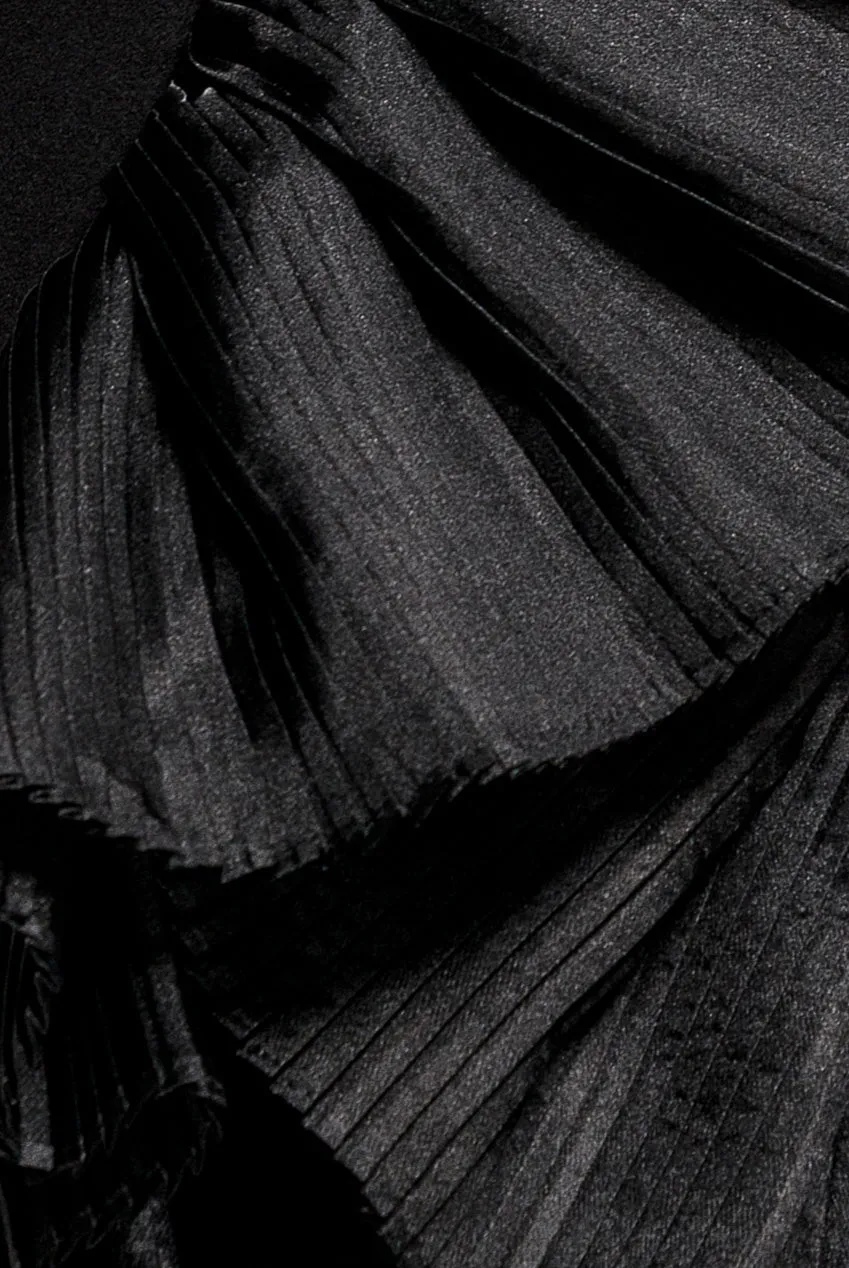 Goddiva One Shoulder Pleated Fan abito maxi nero