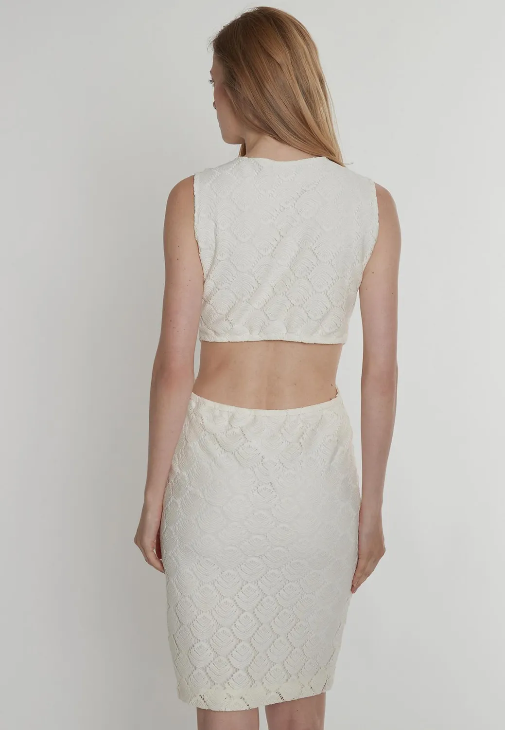 Ana Alcazar Pagina abito in pizzo avorio cut-out