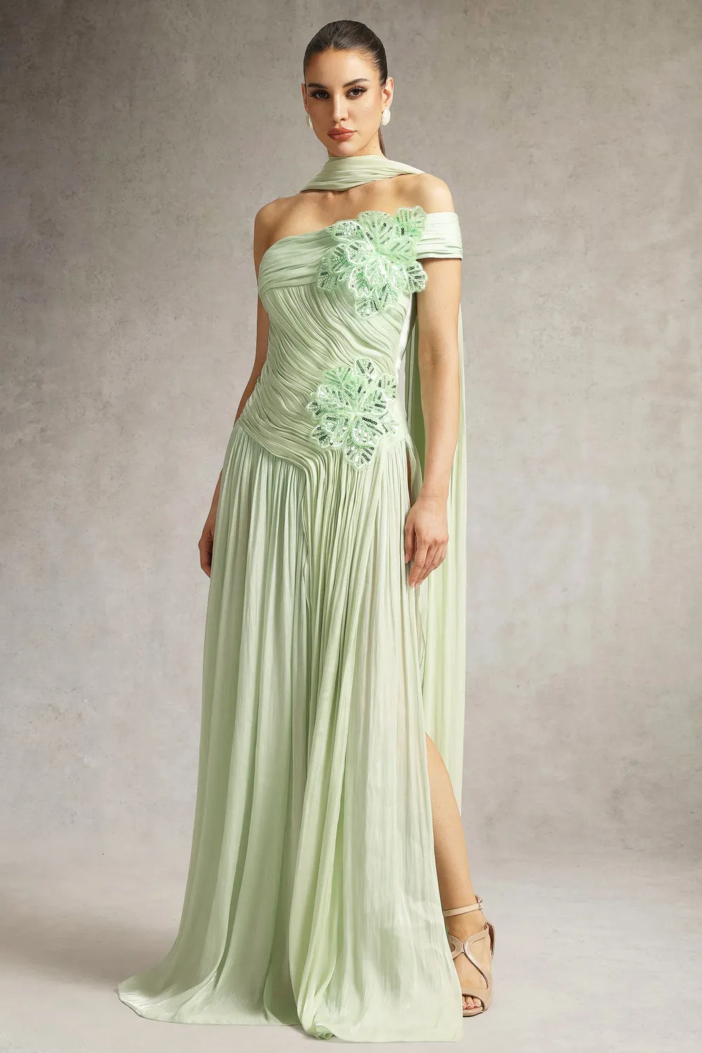 Bella Barnett Mellies abito maxi verde monospalla