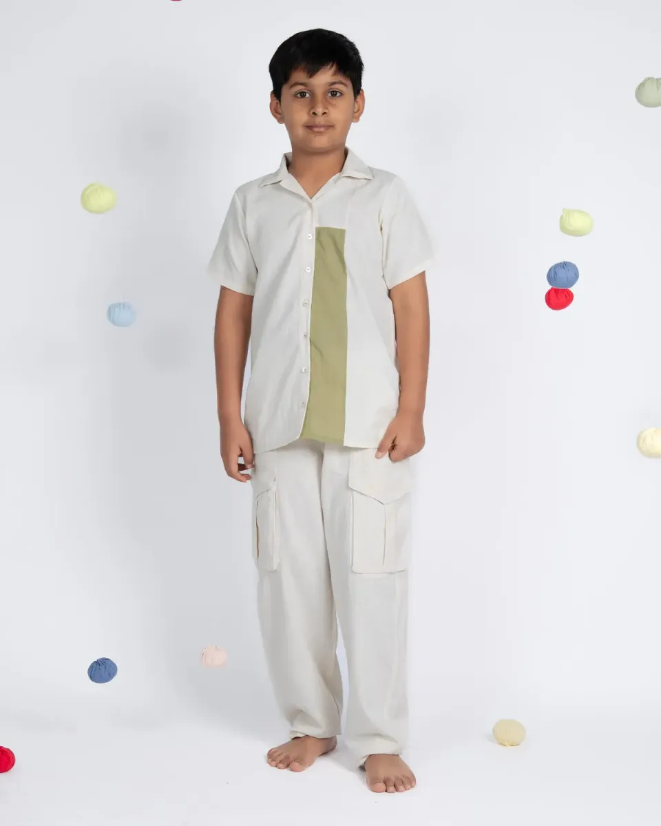 Our Dve Urban Boy camicia bimbo beige verde maniche corte