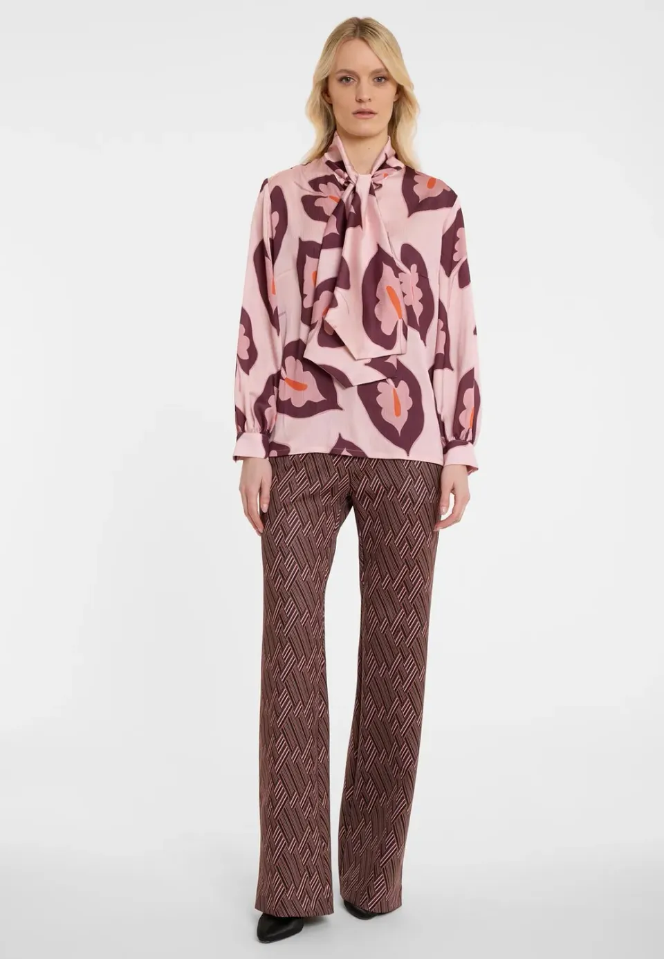 Ana Alcazar Awala camicetta raso rosa con fiocco