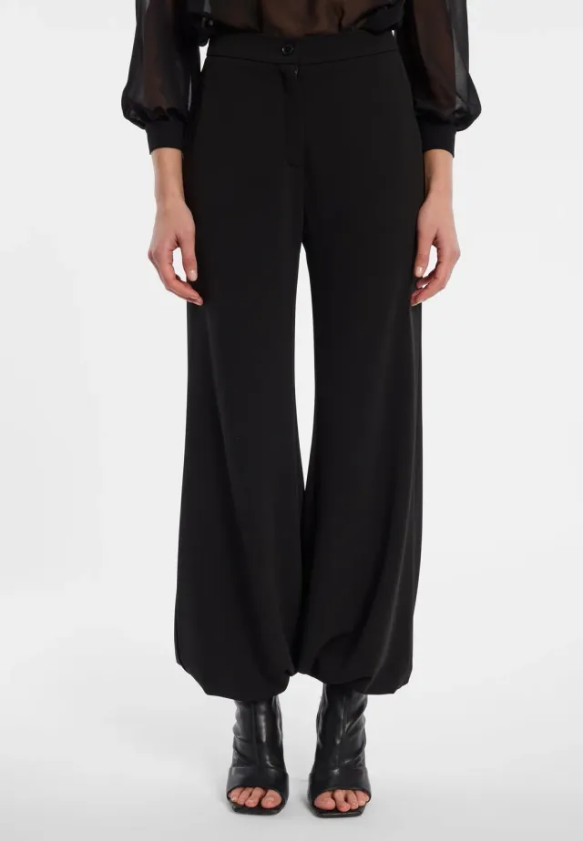 Ana Alcazar Ephosa pantaloni neri gamba ampia