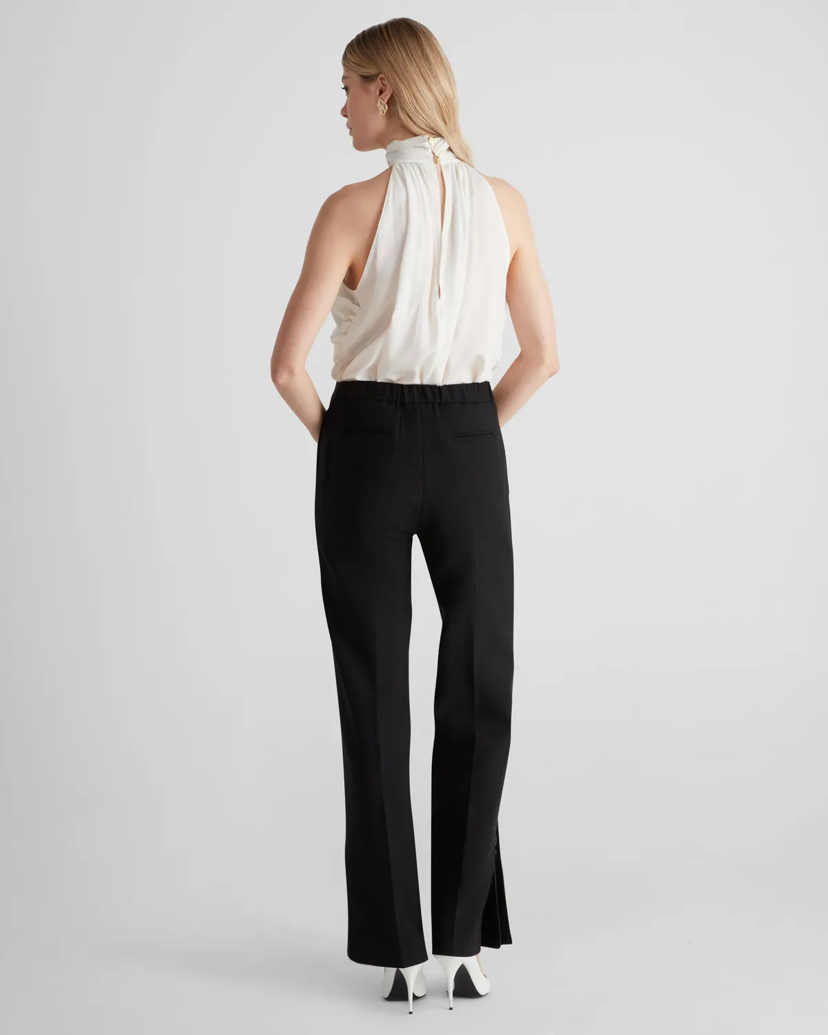 Violante Nessi Vasari Top avorio seta halter drappeggiato