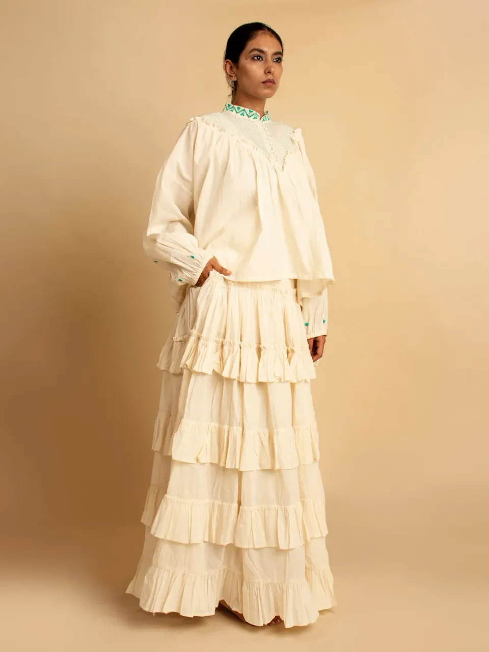Our Dve Rabari Nomad blusa beige cotone